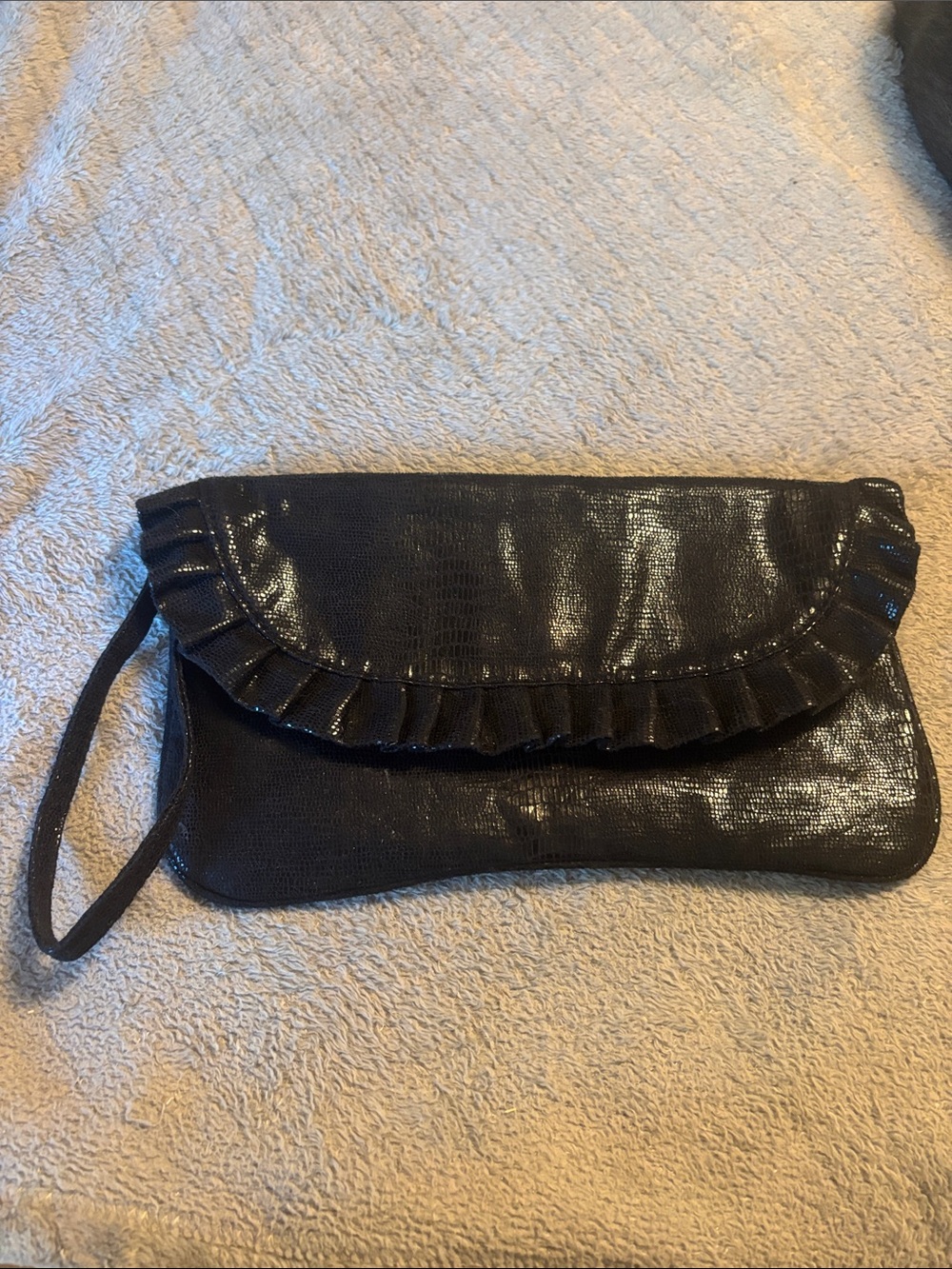 Steve Madden Black Ruffled Flap Wristlet Clutch